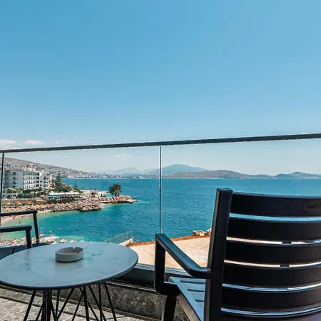 Ξενοδοχείο Portanova 4*